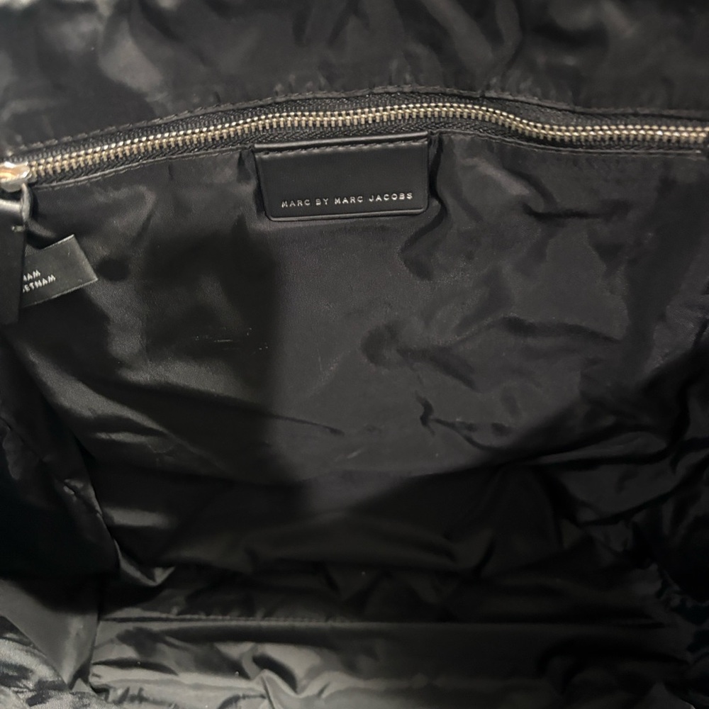 Marc Jacobs Black Quilted Nylon Tote - Picture 8 of 17